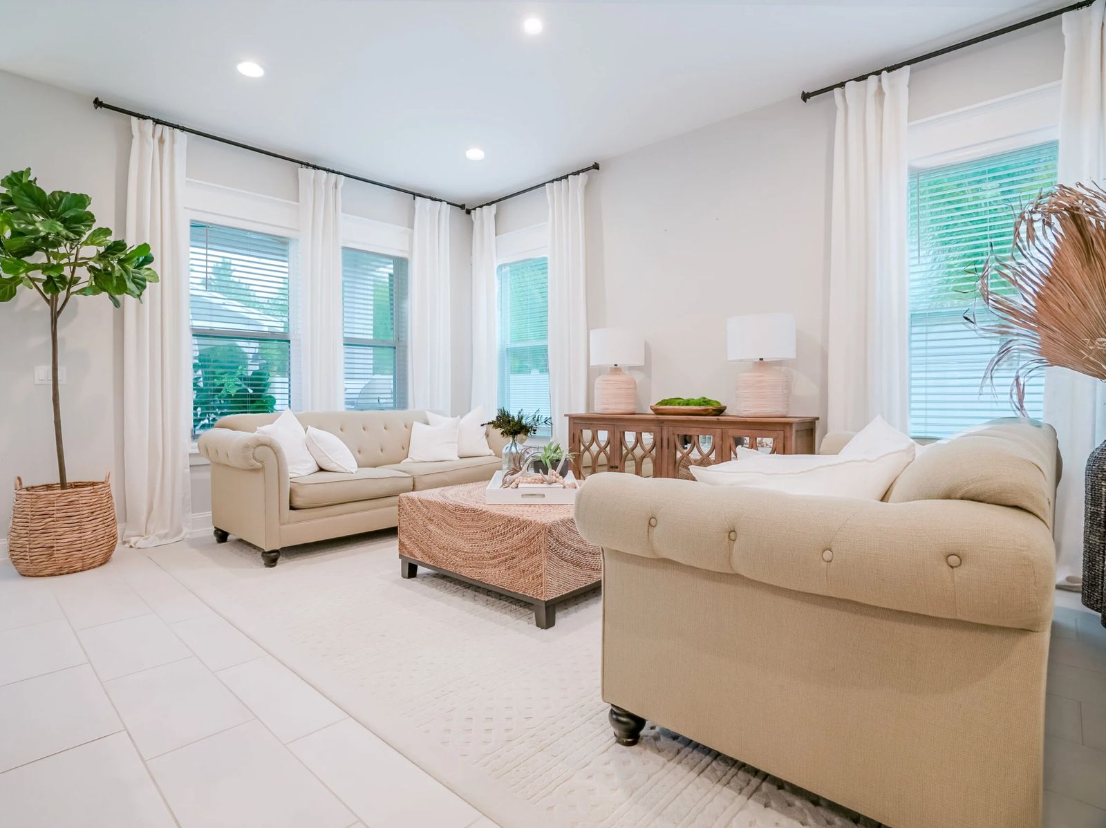 Interior photo: Living Area